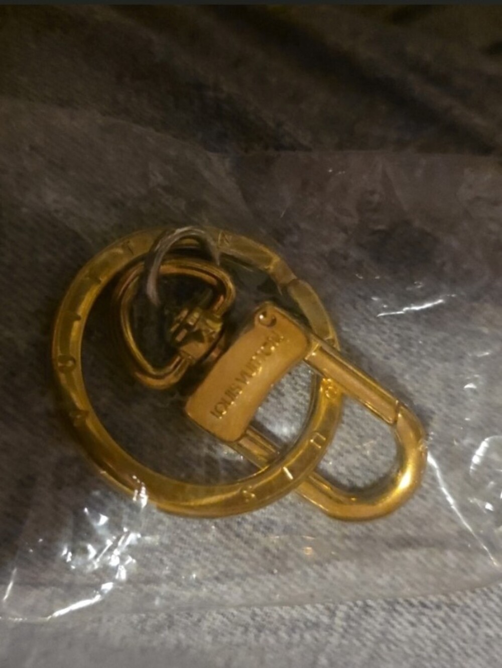 Louis Vuitton key ring and lobster clasp/ NEW